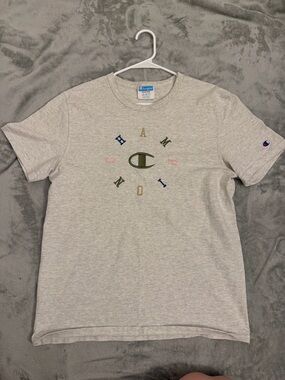 Champion Men’s Grey Logo Graphic Tee